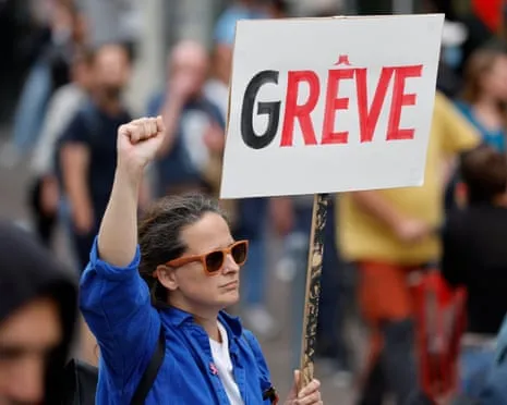 France Preparing for Major Strike Action Amid Worsening Political Turmoil